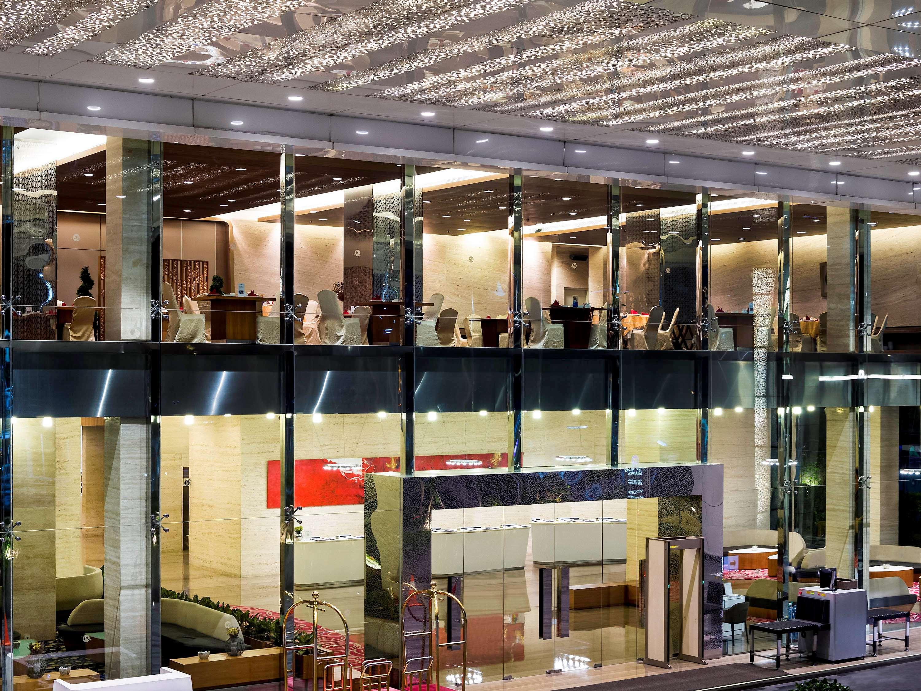 Grand Mercure Jakarta Harmoni Buitenkant foto