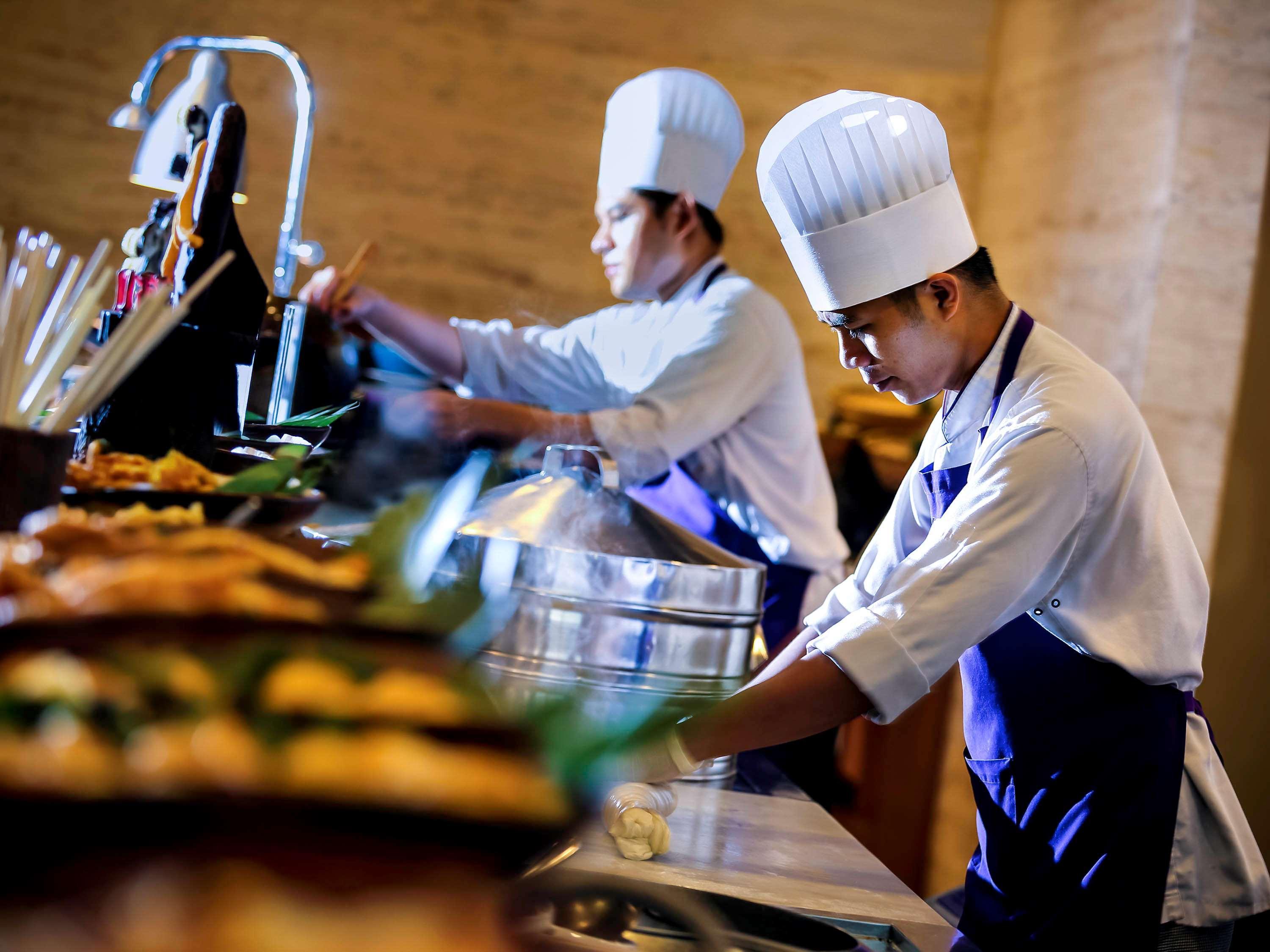 Grand Mercure Jakarta Harmoni Buitenkant foto