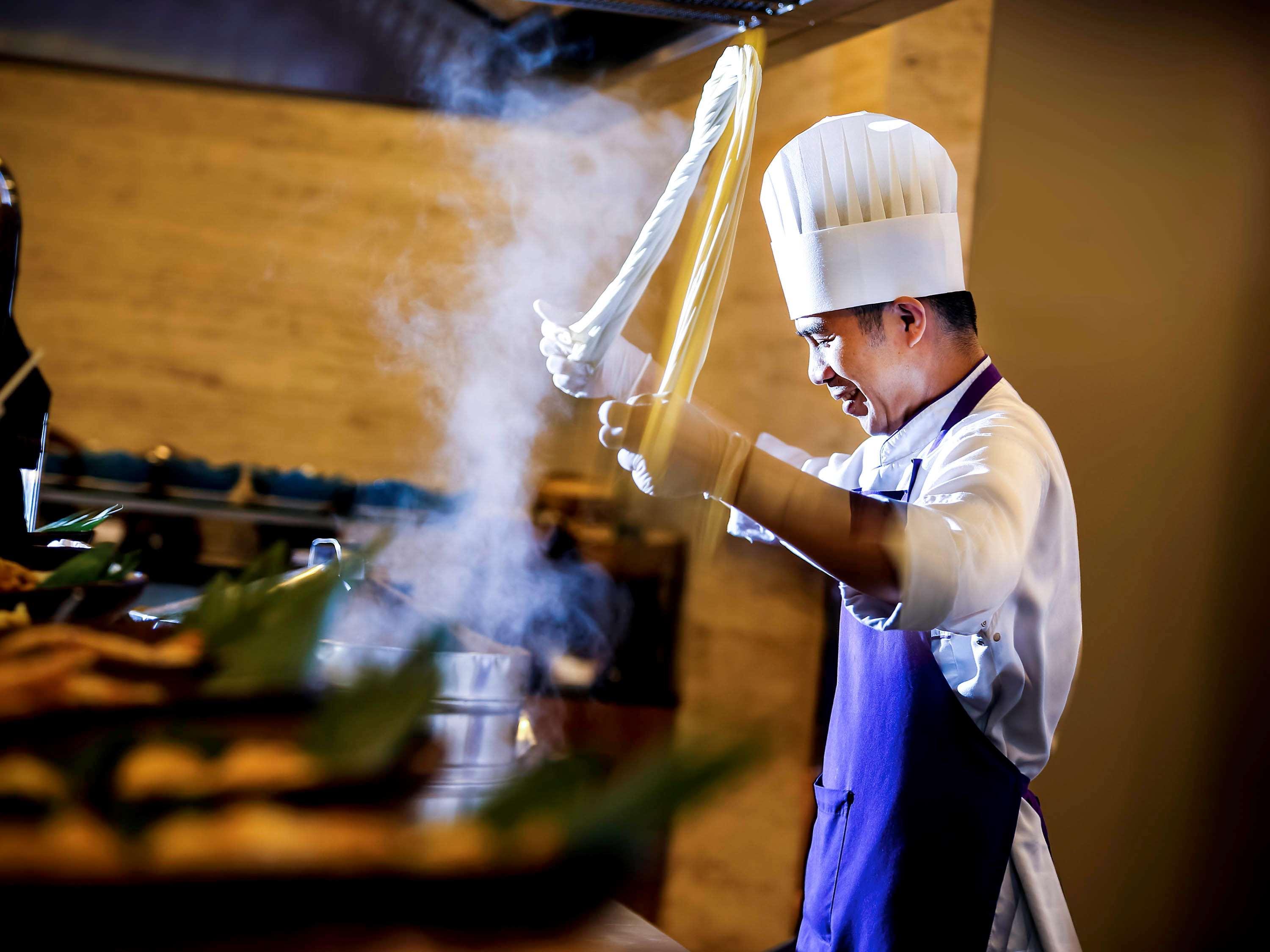 Grand Mercure Jakarta Harmoni Buitenkant foto